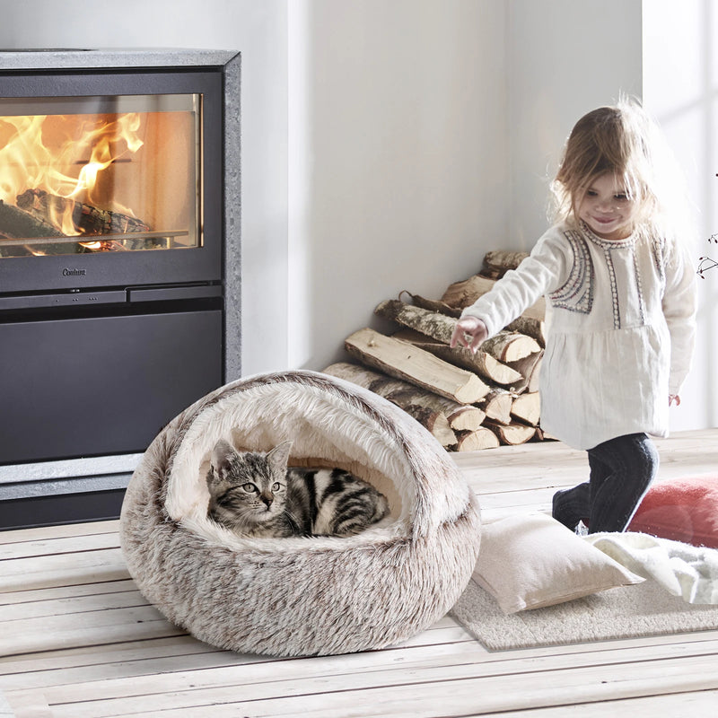 Comfortable Semi-enclosed Cat Nest